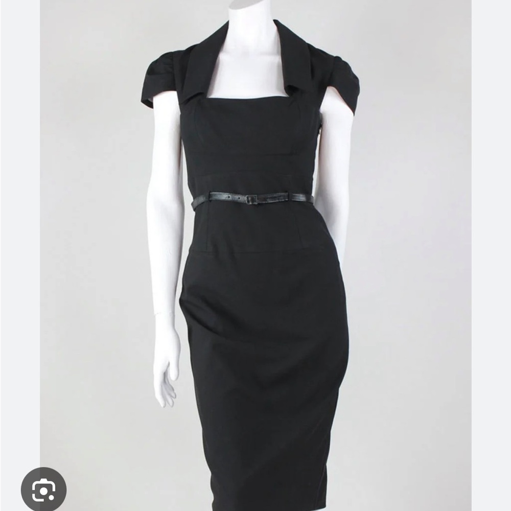 Black Halo Women's Navy cap sleeve Dress